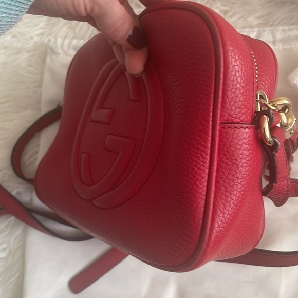 Gucci Red Soho Crossbody Bag - Picture 12 of 17